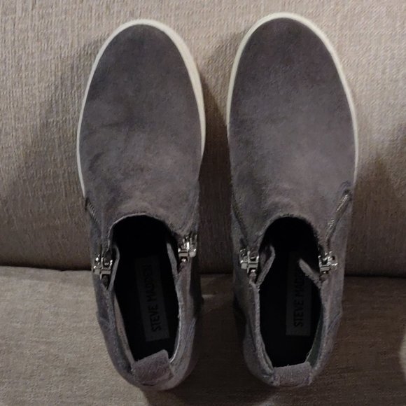 Steve Madden Click Wedge Sneakers Grey Suede WOMEN'S SIZE 5 - Picture 6 of 6